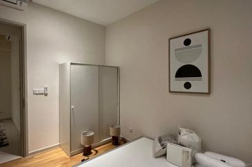 Residensi Solaris Parq