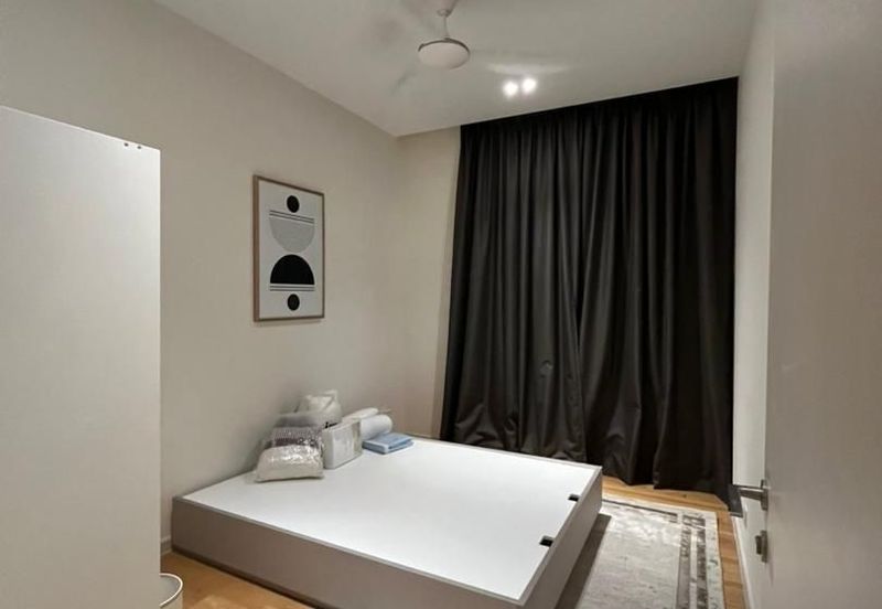 Residensi Solaris Parq