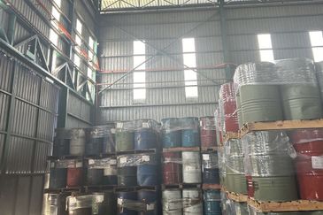 West Port, Pulau Indah