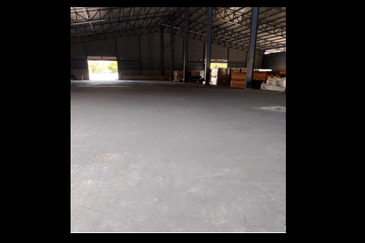 West Port, Pulau Indah