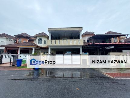 Fully Renovated 2 Storey Jalan Paladium Seksyen 7 Shah Alam, Selangor, Shah Alam