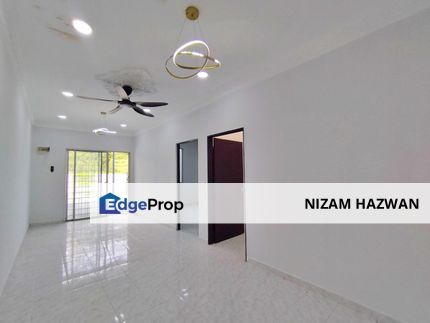 FACING OPEN & REFURBISHED 1 Storey Jalan Widuri , Selangor, Rawang