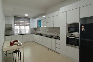 HIJAYU 1, Bandar Sri Sendayan