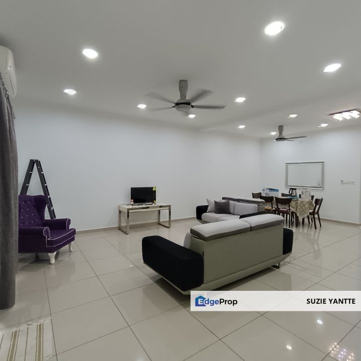 [CHEAPEST FULLY FURNISHED RENOVATED Unit Facing OPEN Near Guard House Playground Field] 2Storey Link House HIJAYU 1 Bdr Sri Sendayan Seremban FOR SALE, Negeri Sembilan, Seremban