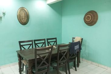 Seksyen 8, Kota Damansara