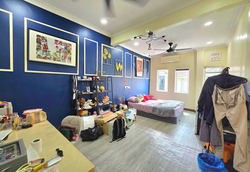 Seksyen 8, Kota Damansara