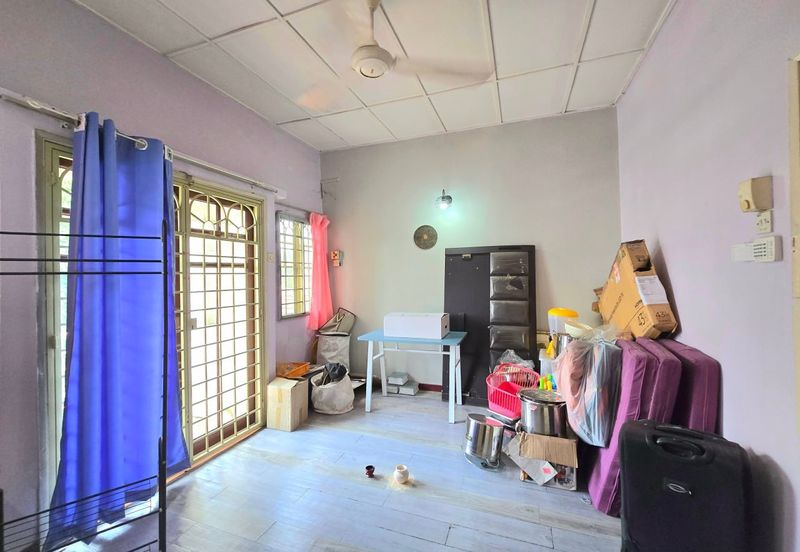 Seksyen 8, Kota Damansara