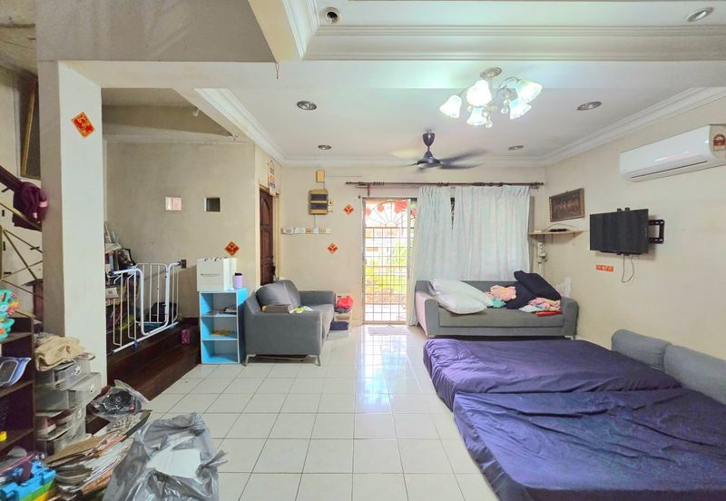 Seksyen 8, Kota Damansara