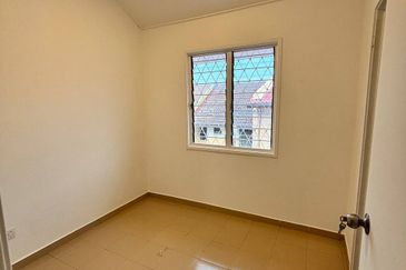 Lorong Cakera Purnama 12/28