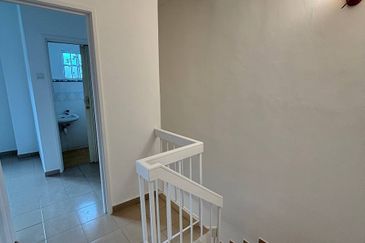 Lorong Cakera Purnama 12/28