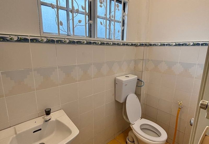 Lorong Cakera Purnama 12/28