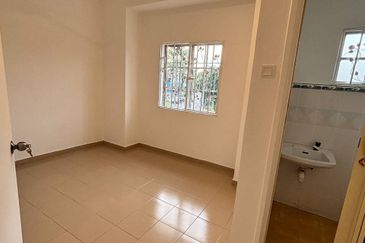 Lorong Cakera Purnama 12/28