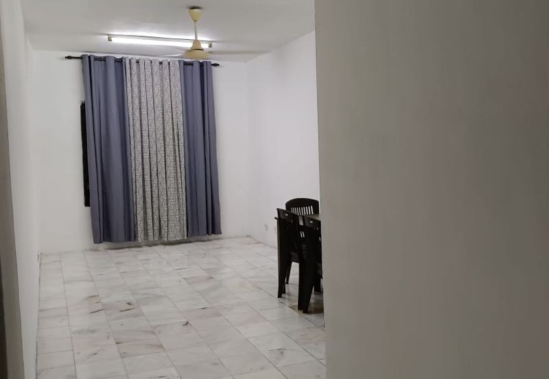 Astana Alam Apartment