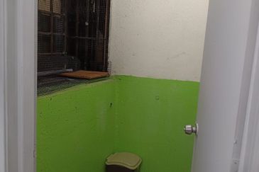 Astana Alam Apartment