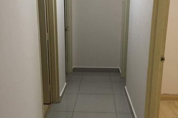 Putra Suria Residency Apartment