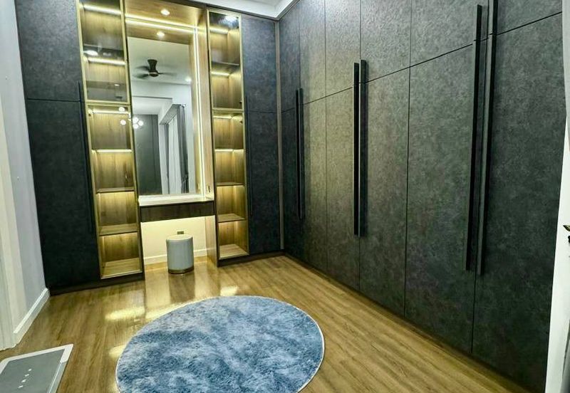 [FULLY FURNISHED & RENOVATED UNIT] Puncak Alam Jaya Residence, Puncak Alam 3 storey Bungalow For SALE Untuk DIJUAL