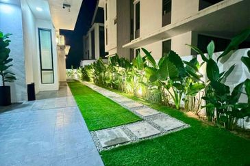 [FULLY FURNISHED & RENOVATED UNIT] Puncak Alam Jaya Residence, Puncak Alam 3 storey Bungalow For SALE Untuk DIJUAL