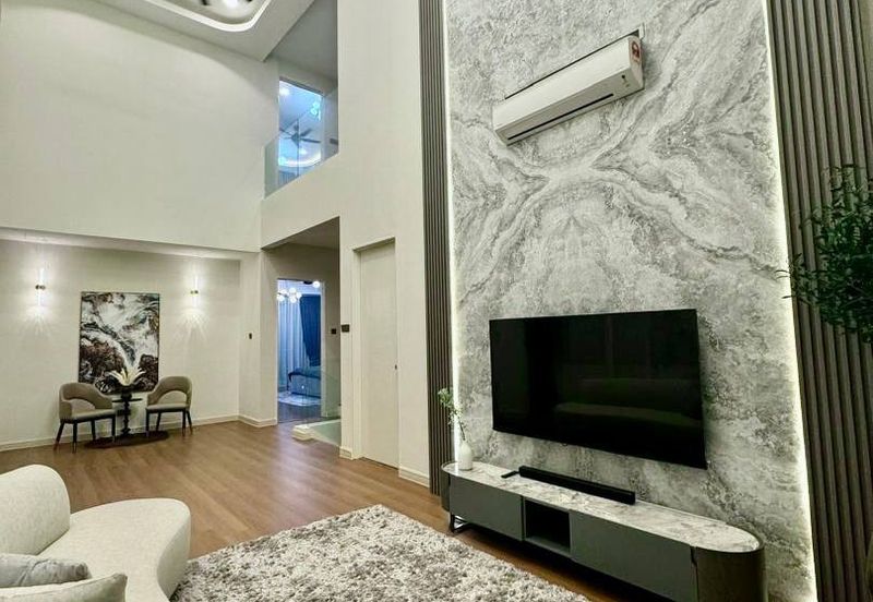 [FULLY FURNISHED & RENOVATED UNIT] Puncak Alam Jaya Residence, Puncak Alam 3 storey Bungalow For SALE Untuk DIJUAL