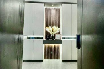 [FULLY FURNISHED & RENOVATED UNIT] Puncak Alam Jaya Residence, Puncak Alam 3 storey Bungalow For SALE Untuk DIJUAL