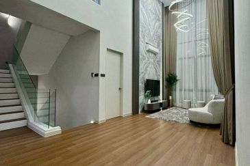 [FULLY FURNISHED & RENOVATED UNIT] Puncak Alam Jaya Residence, Puncak Alam 3 storey Bungalow For SALE Untuk DIJUAL