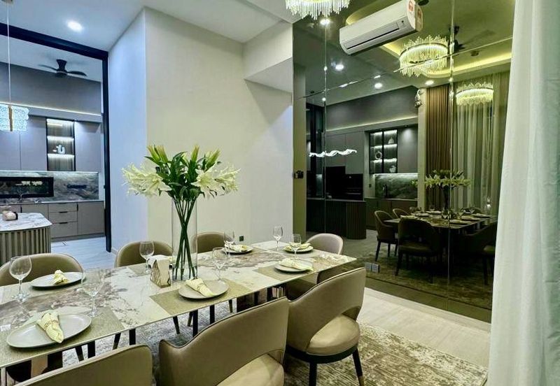 [FULLY FURNISHED & RENOVATED UNIT] Puncak Alam Jaya Residence, Puncak Alam 3 storey Bungalow For SALE Untuk DIJUAL