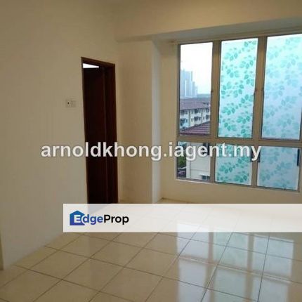 3-rooms Apartment for Sale @ Green Suria Apartment, Cheras, Selangor, Cheras