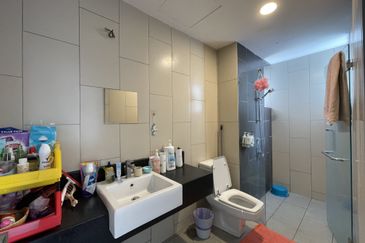 Vina Versatile Homes