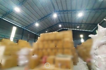 Factory / Warehouse for Sale in Kampung Baru Subang, Pekan Subang, Seksyen U6