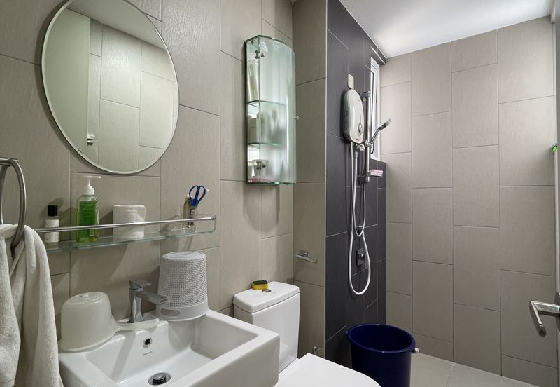 Vina Versatile Homes