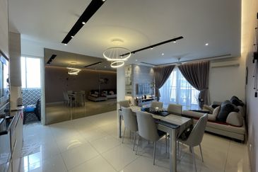 Vina Versatile Homes