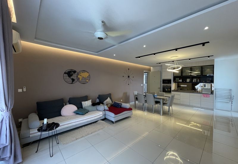 Vina Versatile Homes