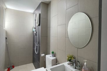 Vina Versatile Homes