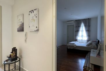 Vina Versatile Homes