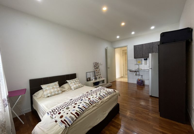 Vina Versatile Homes