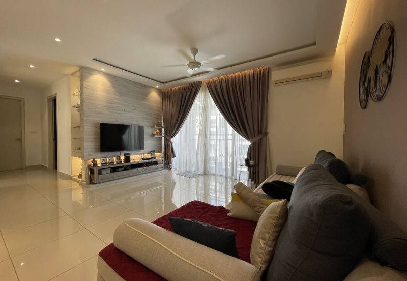 Vina Versatile Homes