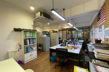 Centre Point Medan Connaught