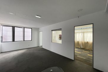 Centre Point Medan Connaught