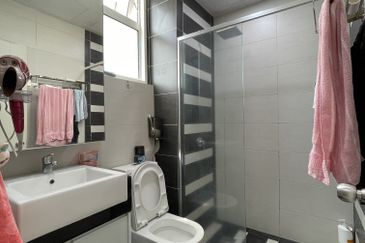 The Court @ Central Residence