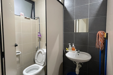 Centre Point Medan Connaught