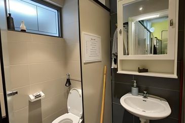 Centre Point Medan Connaught