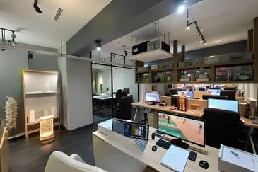 Centre Point Medan Connaught