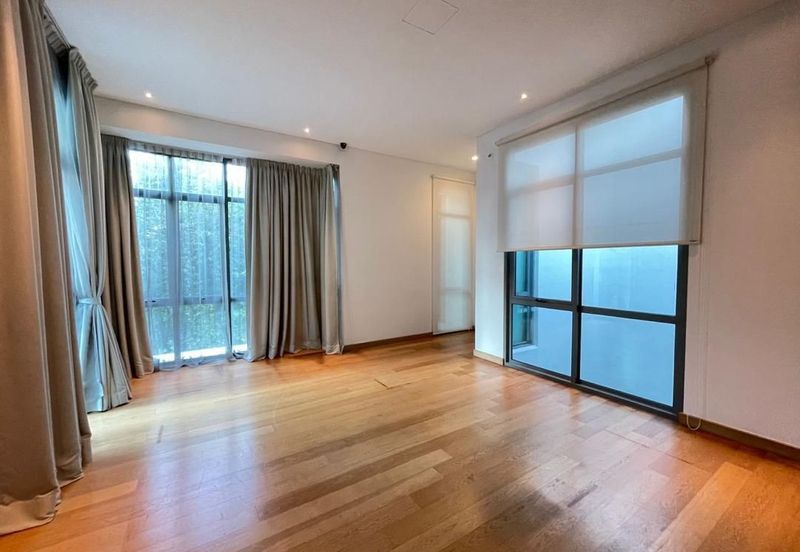 The Residence, Mont Kiara