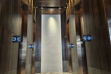 Menara EcoWorld (The Stride Strata Office @ BBCC)