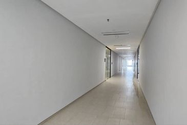 Menara EcoWorld (The Stride Strata Office @ BBCC)