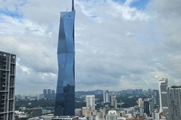 Menara EcoWorld (The Stride Strata Office @ BBCC)