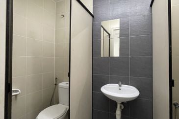 Centre Point Medan Connaught