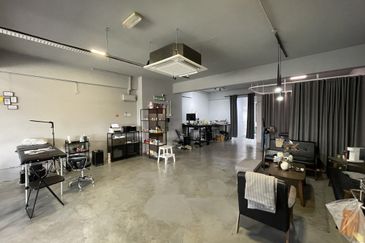 Centre Point Medan Connaught