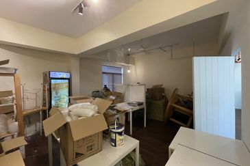 Centre Point Medan Connaught