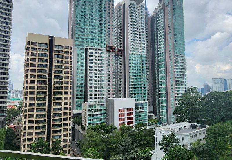 Pavilion Ceylon Hill