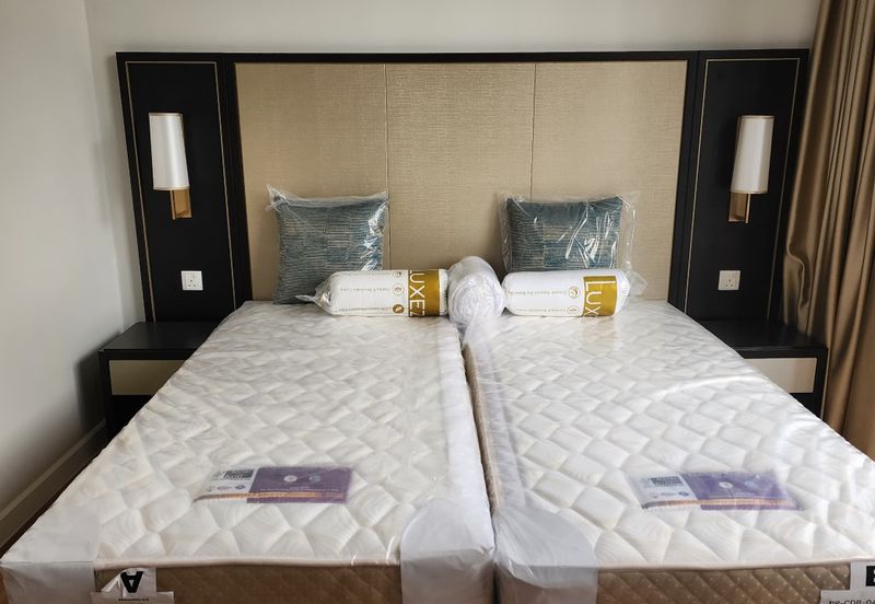 Pavilion Ceylon Hill